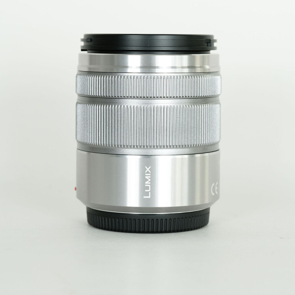 ✨イベントに✨持ち運び楽々✨LUMIX G VARIO 45-150mm 112 新品)Panasonic (パナソニック) LUMIX G VARIO 45-150mm F4.0