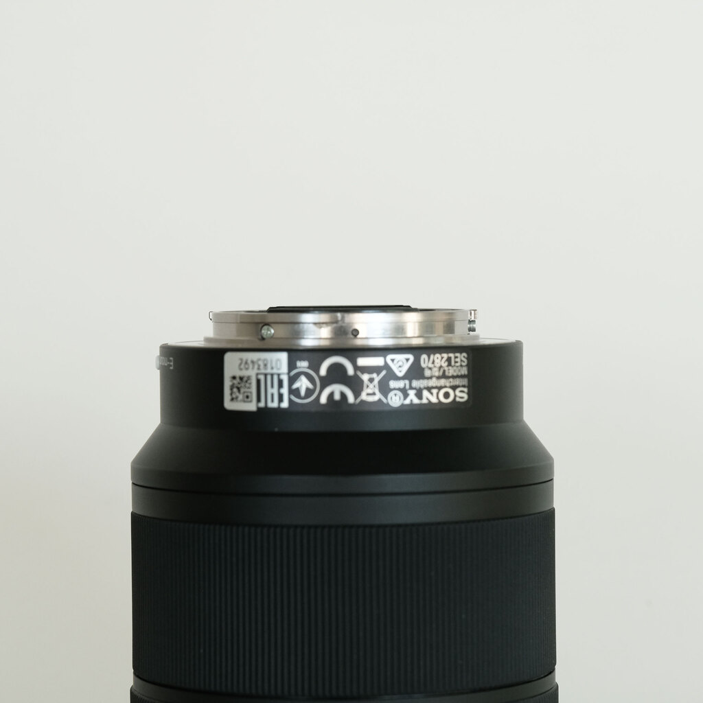 SONY FE 28-70mm F3.5-5.6 OSS SEL2870 SONY FE 28-70mm F3.5-5.6 OSS SEL2870