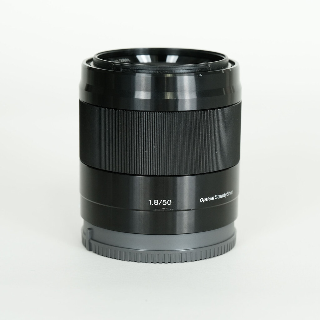 SONY E 50mm F1.8 OSS SEL50F18 SONY E 50mm F1.8 OSS SEL50F18