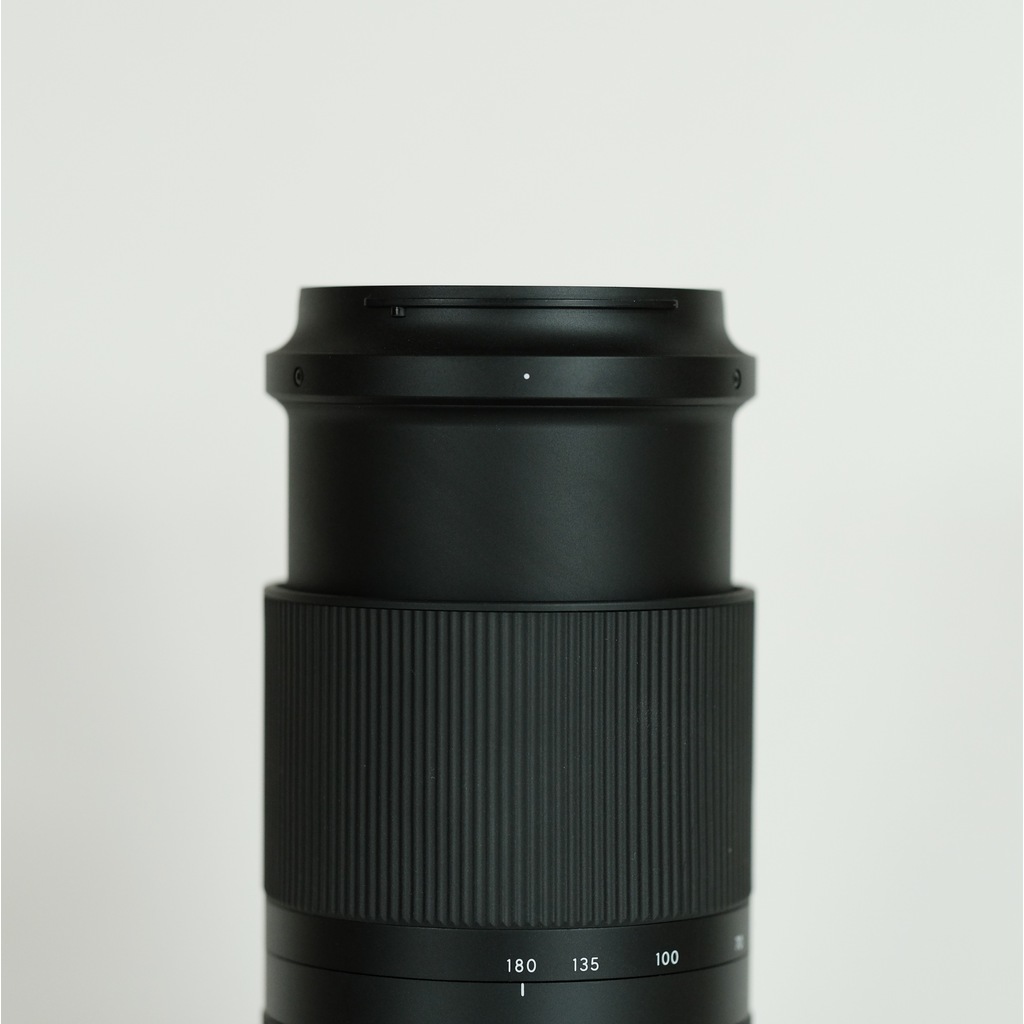 TAMRON 70-180mm F/2.8 Di III VXD (Model A056) [ ソニーE用 ]