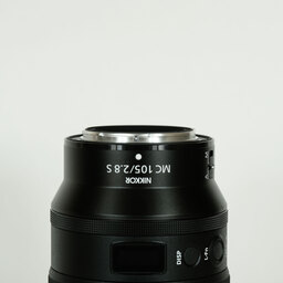 Nikon NIKKOR Z MC 105mm f/2.8 VR S Nikon NIKKOR Z MC 105mm f/2.8 VR S