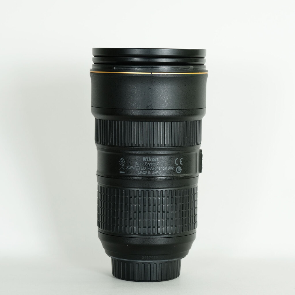 Nikon AF-S NIKKOR 24-70mm f/2.8E ED VR Nikon AF-S NIKKOR 24-70mm f/2.8E ED VR