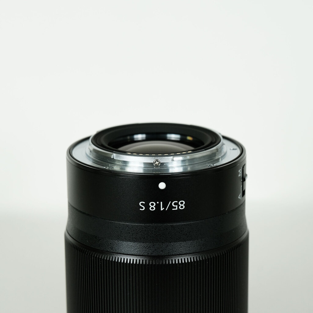 Nikon NIKKOR Z 85mm f/1.8 S Nikon NIKKOR Z 85mm f/1.8 S