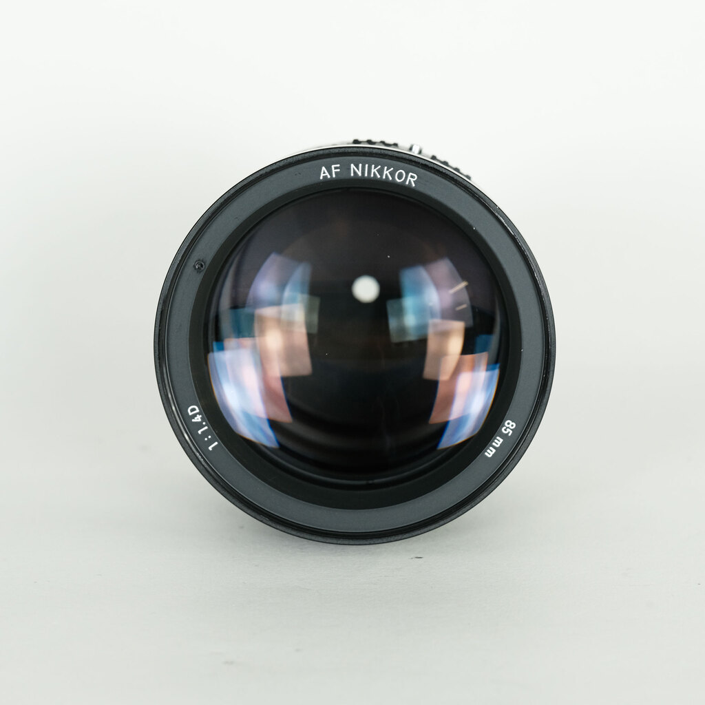 Nikon Ai AF Nikkor 85mm F1.4D IF