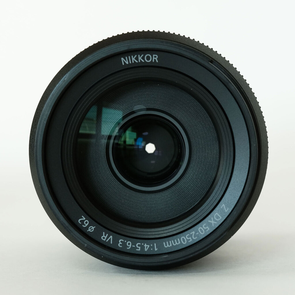 Nikon NIKKOR Z DX 50-250mm f/4.5-6.3 VR Nikon NIKKOR Z DX 50-250mm f/4.5-6.3 VR