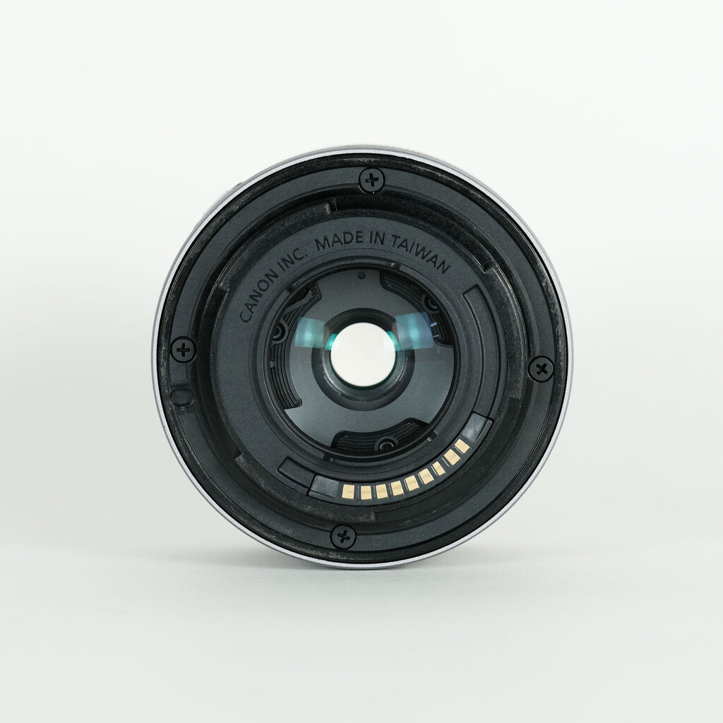 Canon EF-M15-45mm F3.5-6.3 IS STM Canon EF-M15-45mm F3.5-6.3 IS STM