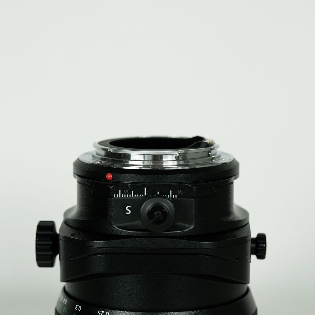 Canon TS-E 24mm F3.5 L II Canon TS-E 24mm F3.5 L II