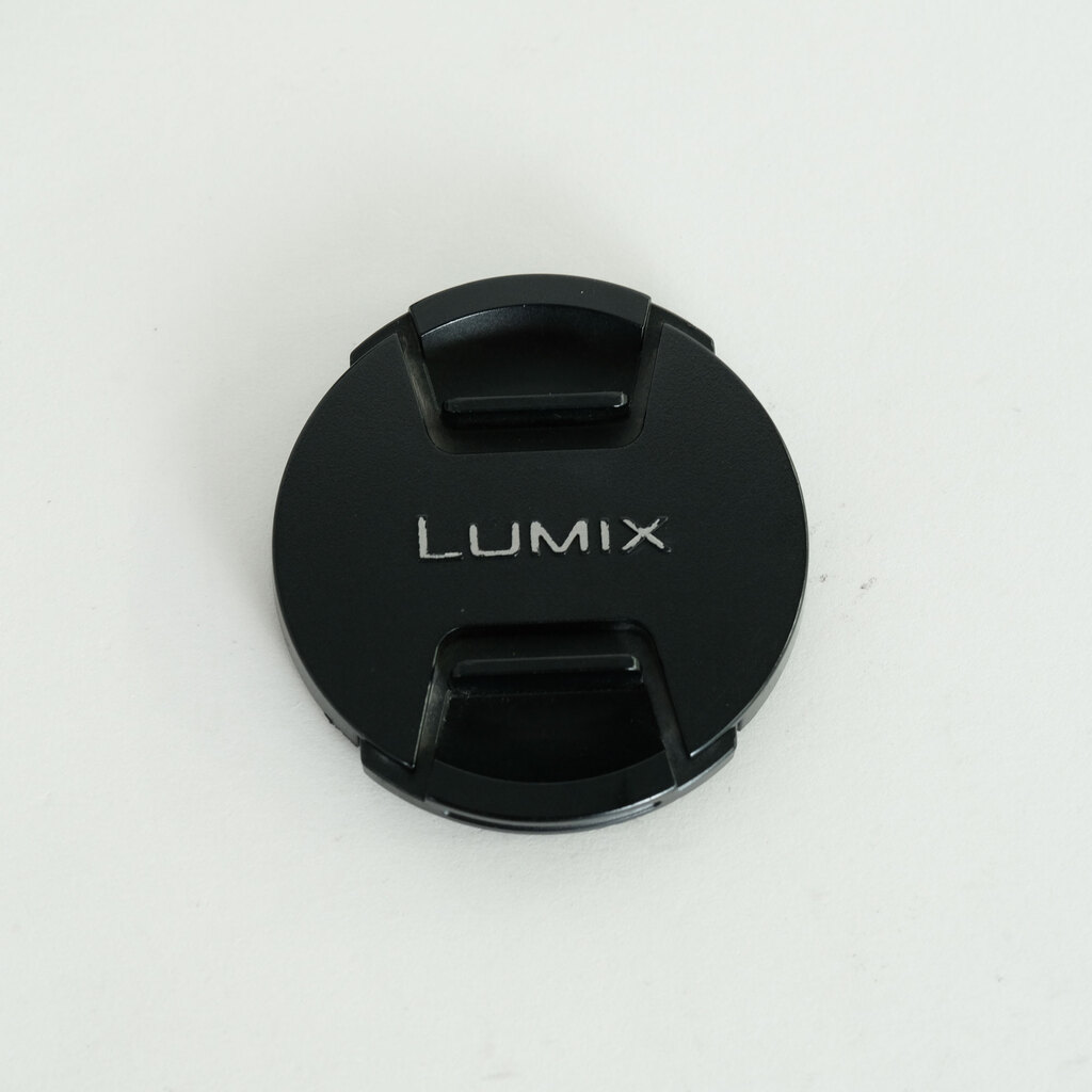 Panasonic LUMIX G VARIO 45-200mm F4.0-F5.6 MEGA O.I.S. H-FS045200 Panasonic LUMIX G VARIO 45-200mm F4.0-F5.6 MEGA O.I.S. H-FS045200