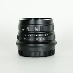 七工匠 7artisans 25mm F1.8 (フジフイルムX用) ブラック