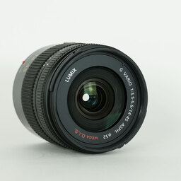 Panasonic LUMIX G VARIO 14-45mm F3.5-5.6 ASPH. MEGA OIS. H-FS014045 Panasonic LUMIX G VARIO 14-45mm F3.5-5.6 ASPH. MEGA OIS. H-FS014045