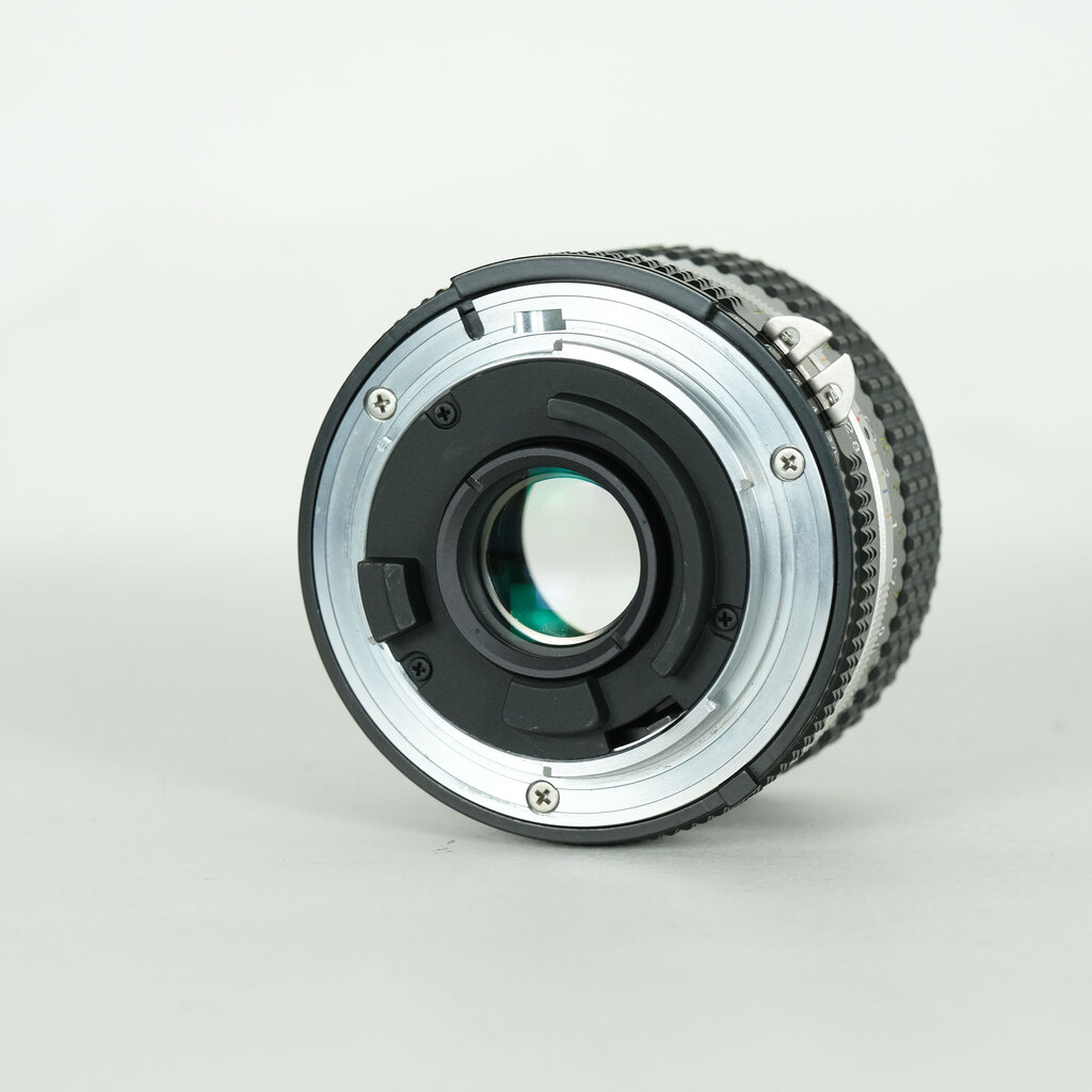 Nikon Ai Nikkor 28mm F2.8S Nikon Ai Nikkor 28mm F2.8S