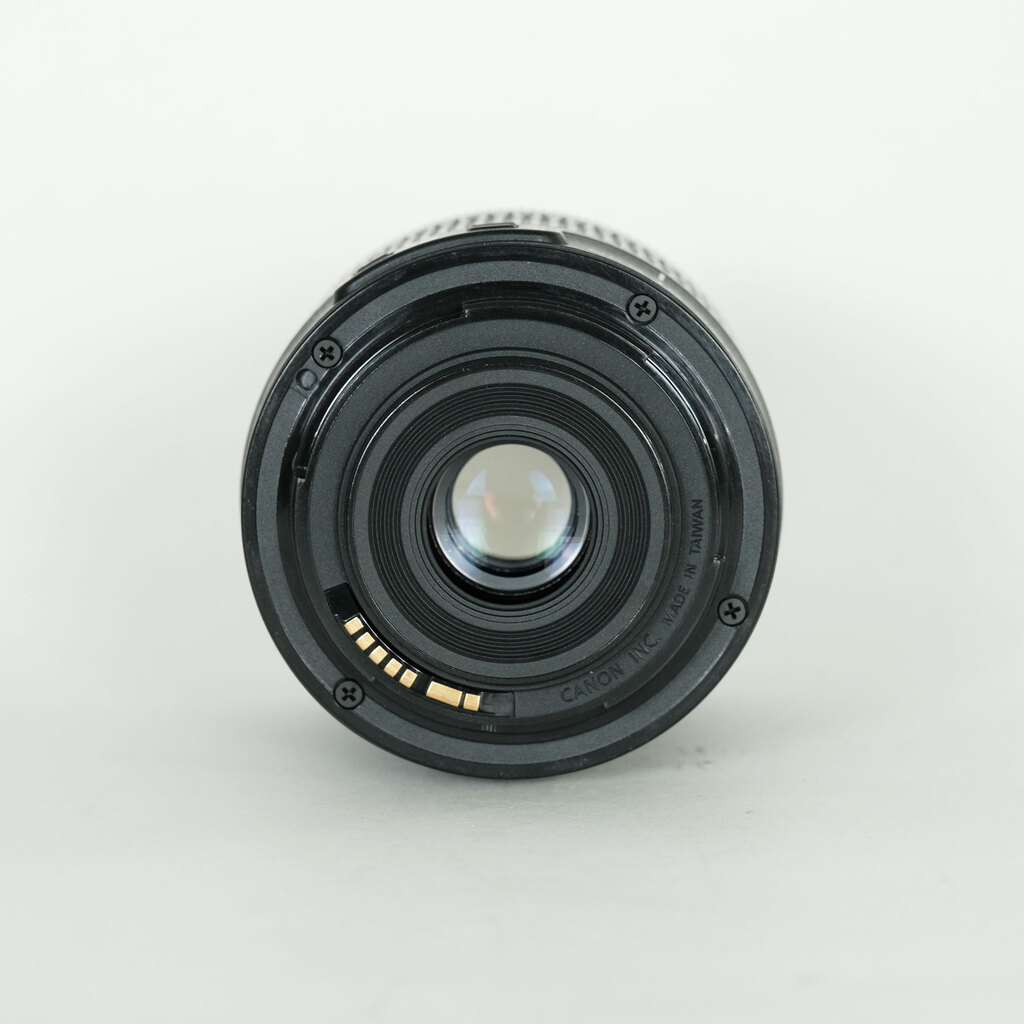 Canon EF-S18-55mm F3.5-5.6 IS STM