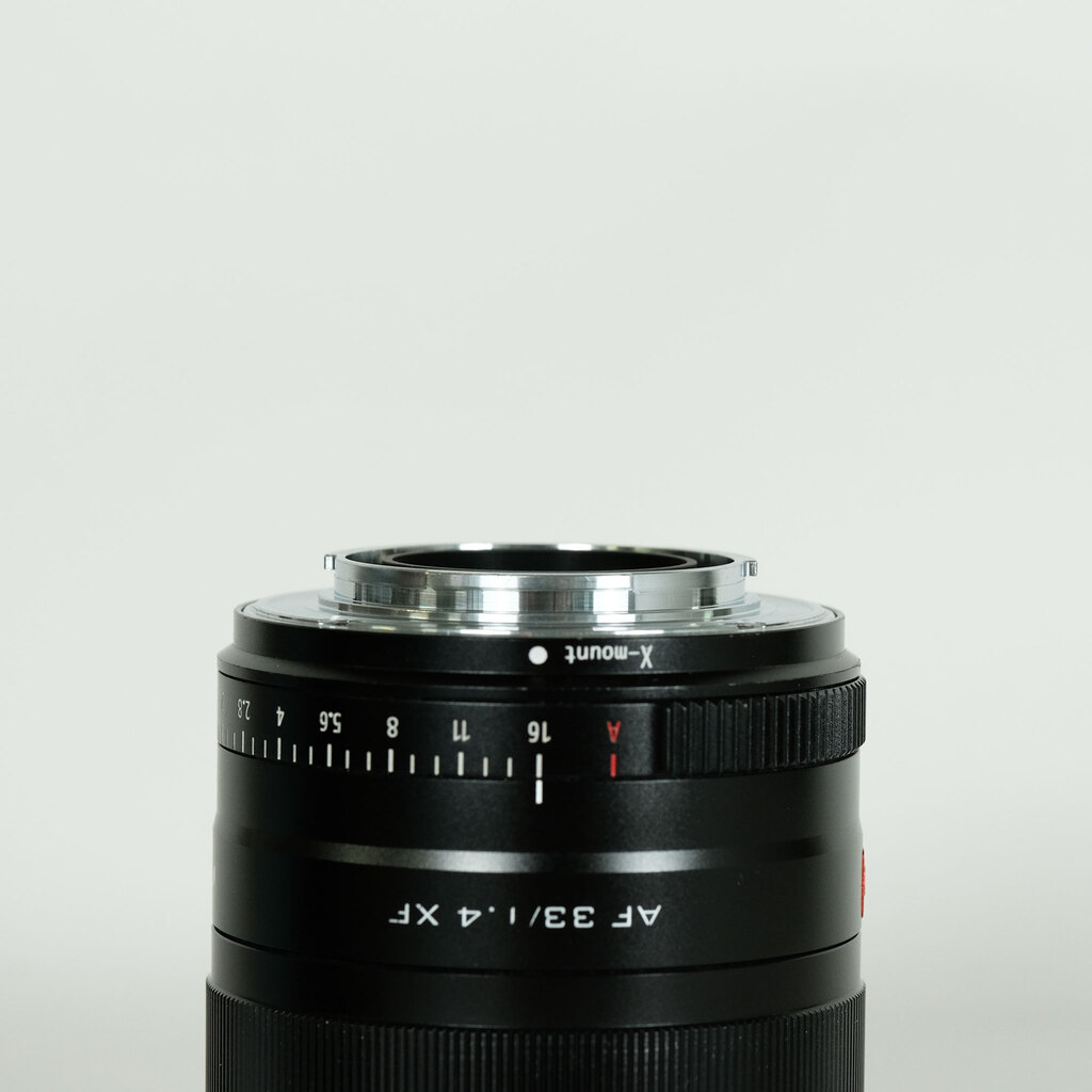 VILTROX AF 33mm F1.4 (フジフイルムX用) VILTROX AF 33mm F1.4 (フジフイルムX用)