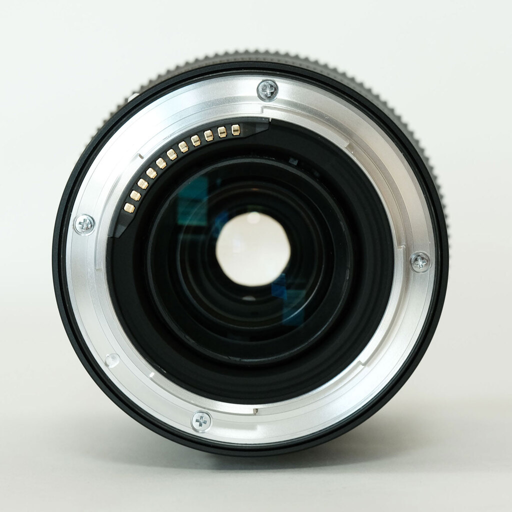 Nikon NIKKOR Z 24-200mm f/4-6.3 VR Nikon NIKKOR Z 24-200mm f/4-6.3 VR
