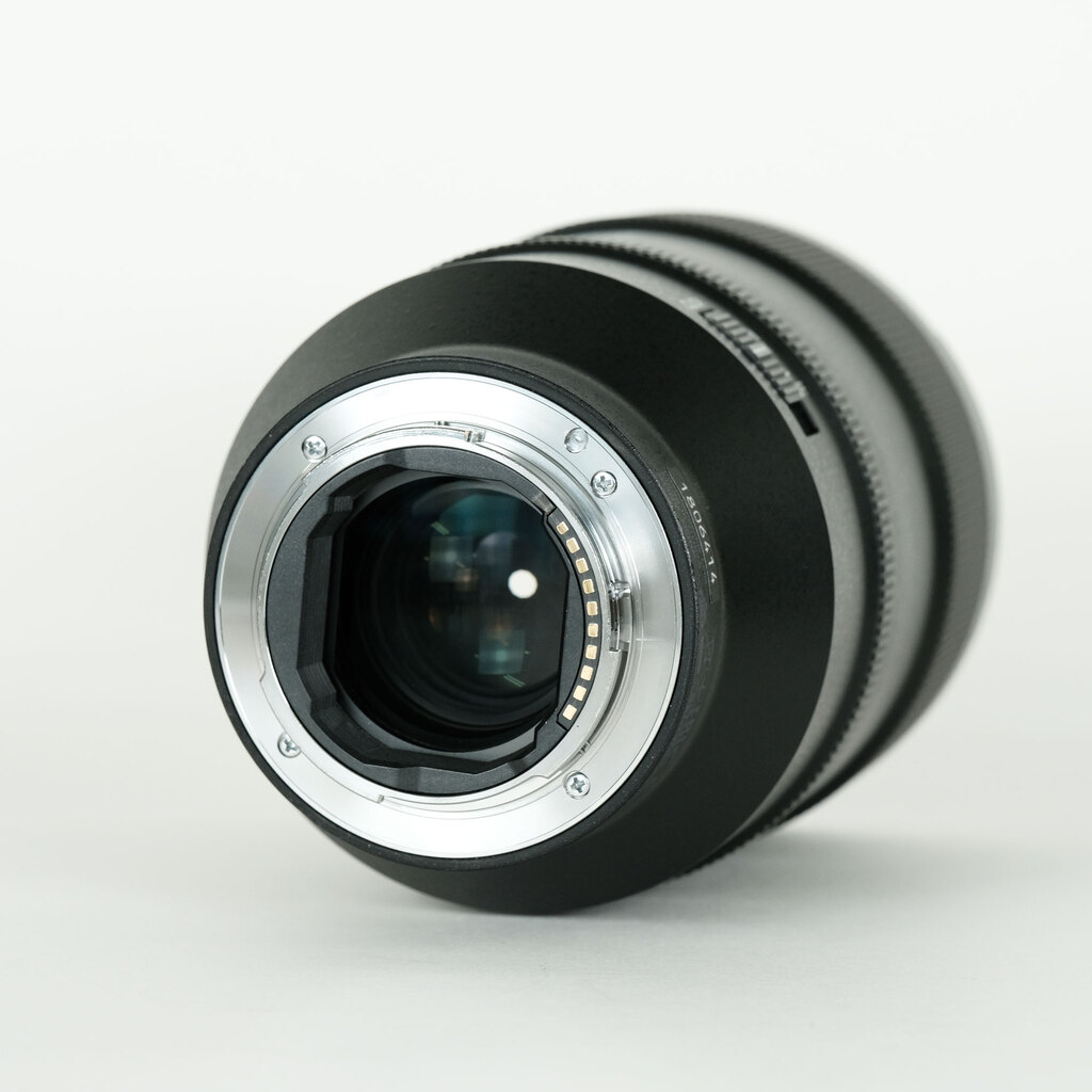 【美品】SONY FE 135mm F1.8 GM レンズ FE 135mm F1.8 GM | デジタル一眼カメラα（アルファ） | ソニー