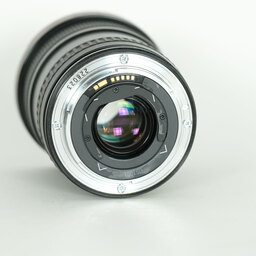 Canon EF17-40mm F4L USM Canon EF17-40mm F4L USM