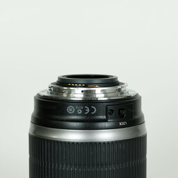 Canon EF-S18-200mm F3.5-5.6 IS Canon EF-S18-200mm F3.5-5.6 IS