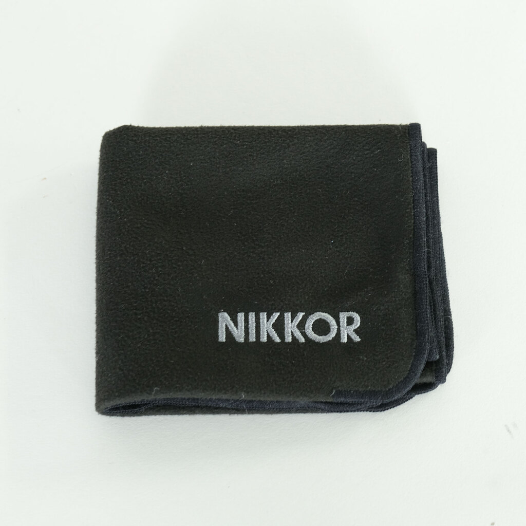 Nikon NIKKOR Z 24-200mm f/4-6.3 VR Nikon NIKKOR Z 24-200mm f/4-6.3 VR