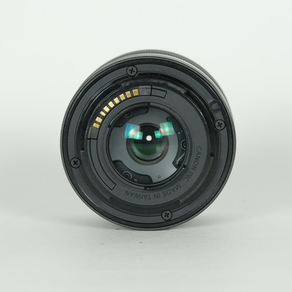 Canon EF-M15-45mm F3.5-6.3 IS STM Canon EF-M15-45mm F3.5-6.3 IS STM