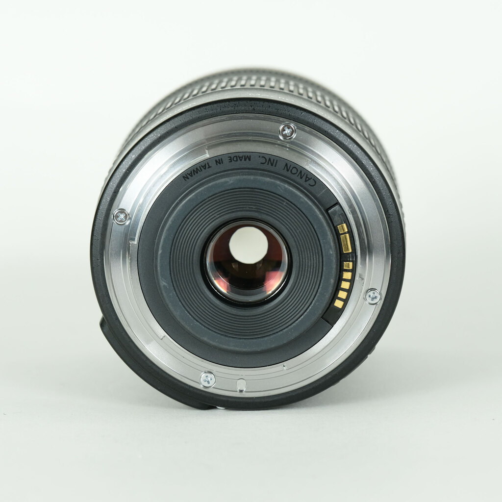 Canon EF-S18-135mm F3.5-5.6 IS STM