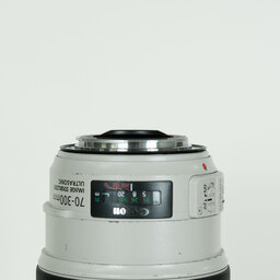 Canon EF70-300mm F4-5.6L IS USM Canon EF70-300mm F4-5.6L IS USM