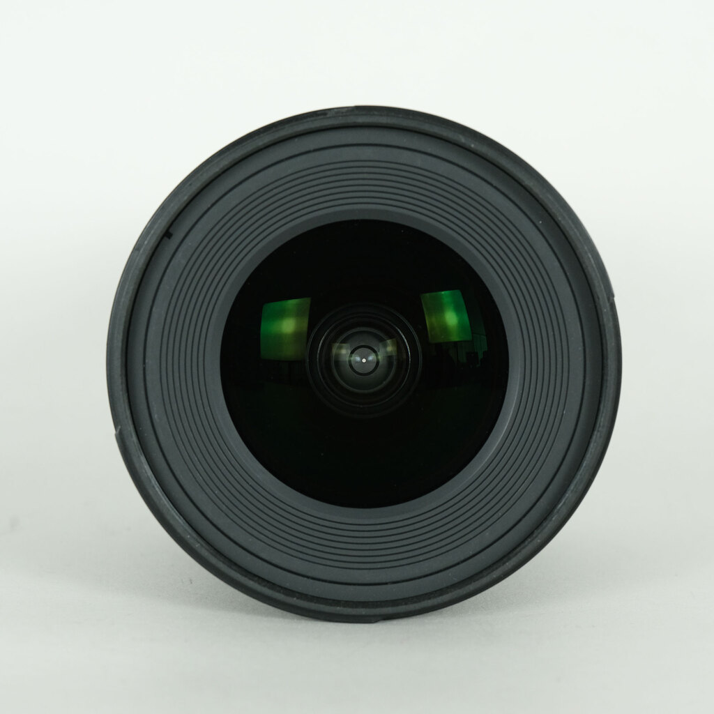 Nikon AF-S DX NIKKOR 10-24mm f/3.5-4.5G ED Nikon AF-S DX NIKKOR 10-24mm f/3.5-4.5G ED