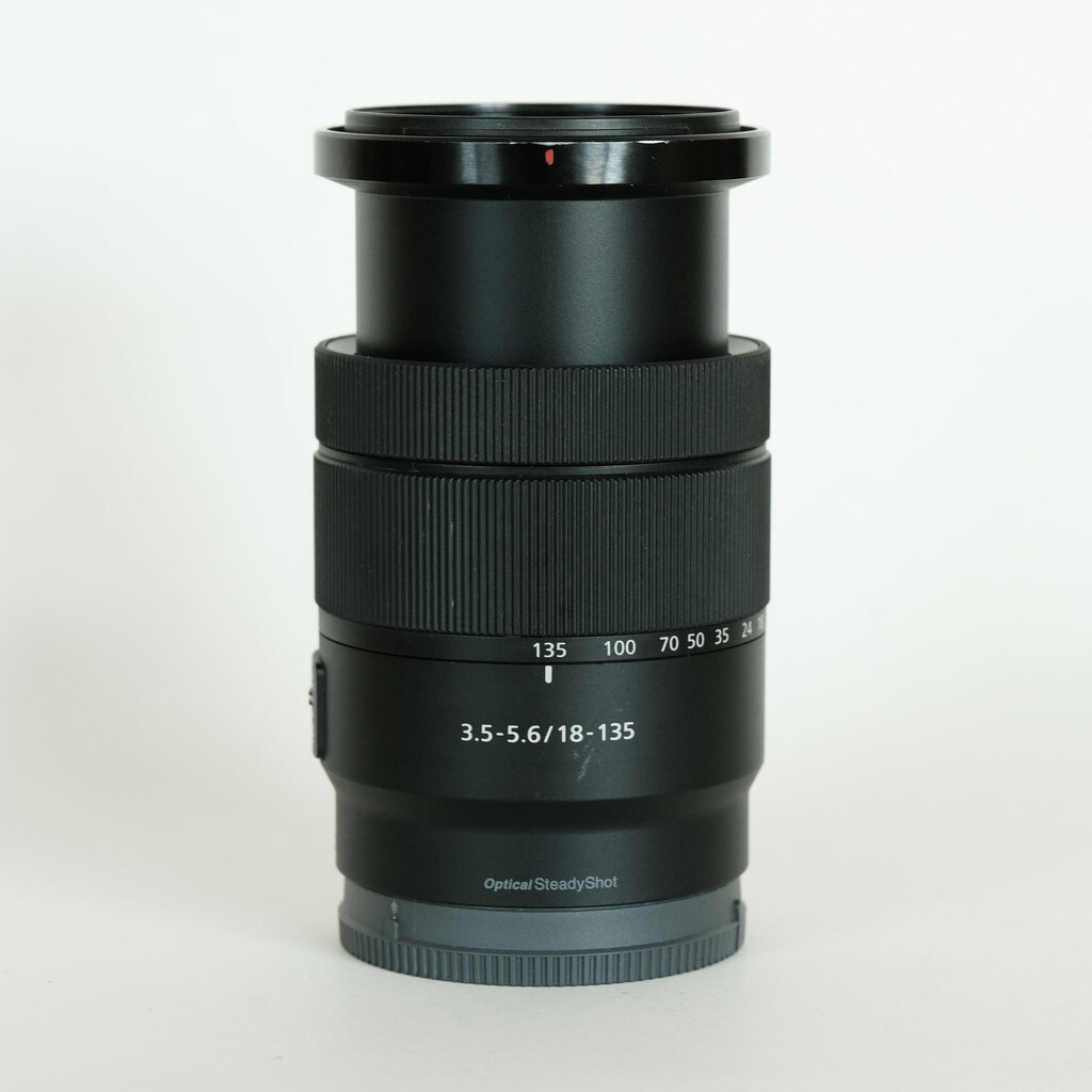 SONY E 18-135mm F3.5-5.6 OSS SEL18135 SONY E 18-135mm F3.5-5.6 OSS SEL18135