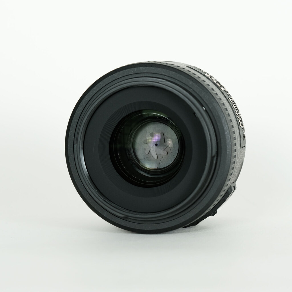 Nikon AF-S DX NIKKOR 35mm f/1.8G