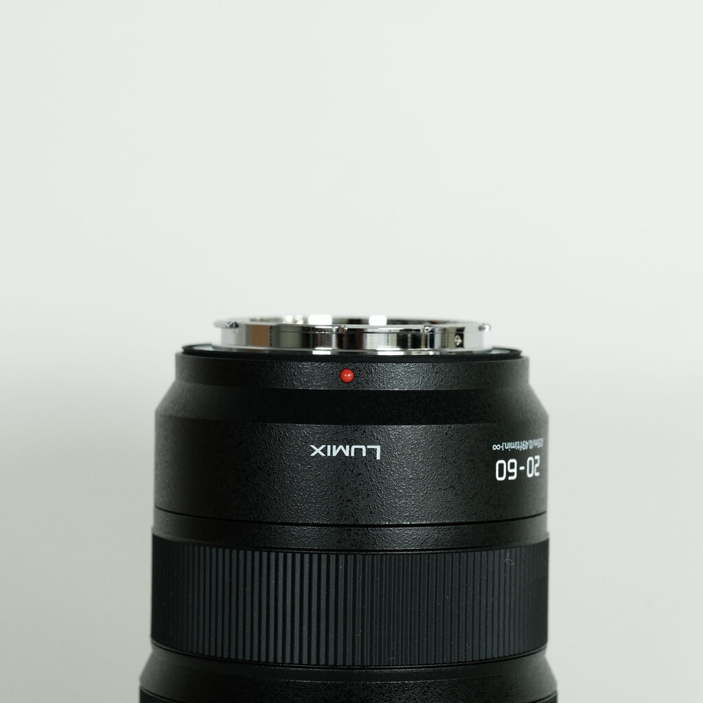 Panasonic LUMIX S 20-60mm F3.5-5.6 Panasonic LUMIX S 20-60mm F3.5-5.6