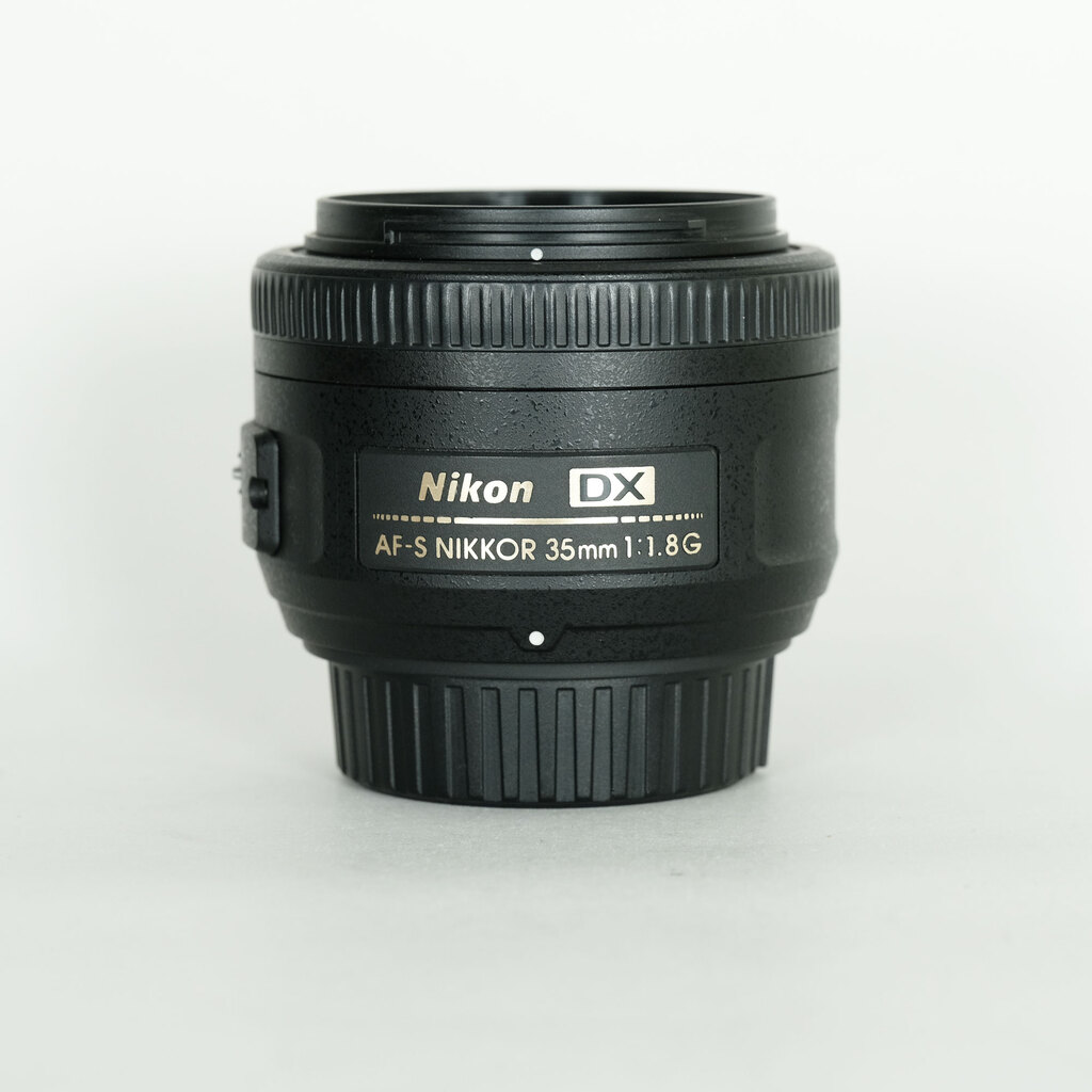 【返品保証】Nikon AF-S DX NIKKOR 35mm F1.8G nikon_afs_dx_nikkor_35mm_f_1_8
