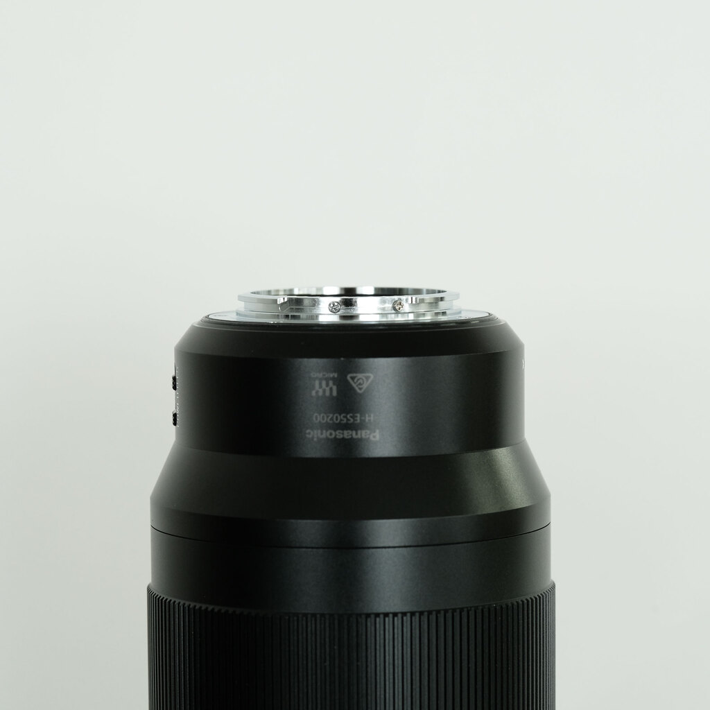 Panasonic LEICA DG VARIO-ELMARIT 50-200mm / F2.8-4.0 ASPH. / POWER O.I.S. Panasonic LEICA DG VARIO-ELMARIT 50-200mm / F2.8-4.0 ASPH. / POWER O.I.S.