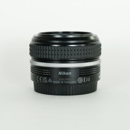 Nikon NIKKOR Z 40mm f/2 Nikon NIKKOR Z 40mm f/2