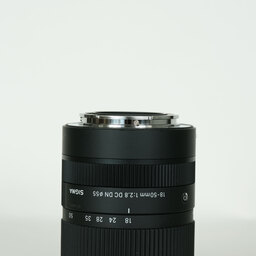 SIGMA 18-50mm F2.8 DC DN｜Contemporary [ソニーE用]