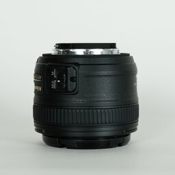 Nikon AF-S NIKKOR 50mm f/1.8G Nikon AF-S NIKKOR 50mm f/1.8G