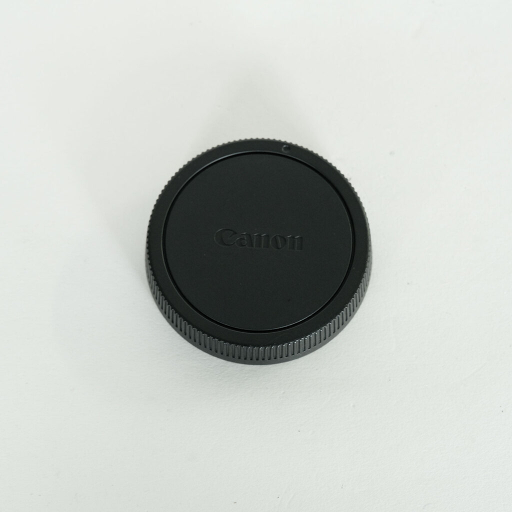 Canon EF-M22mm F2 STM Canon EF-M22mm F2 STM