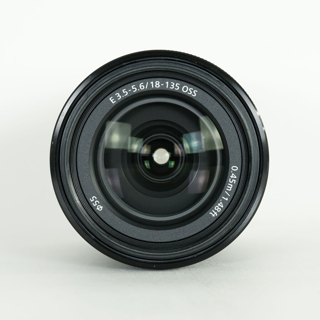 SONY E 18-135mm F3.5-5.6 OSS SEL18135 SONY E 18-135mm F3.5-5.6 OSS SEL18135