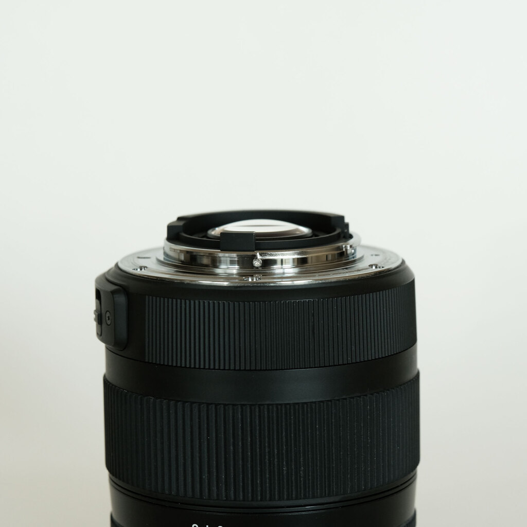 SIGMA 17-70mm F2.8-4 DC MACRO OS HSM | Contemporary [ニコンF用]の