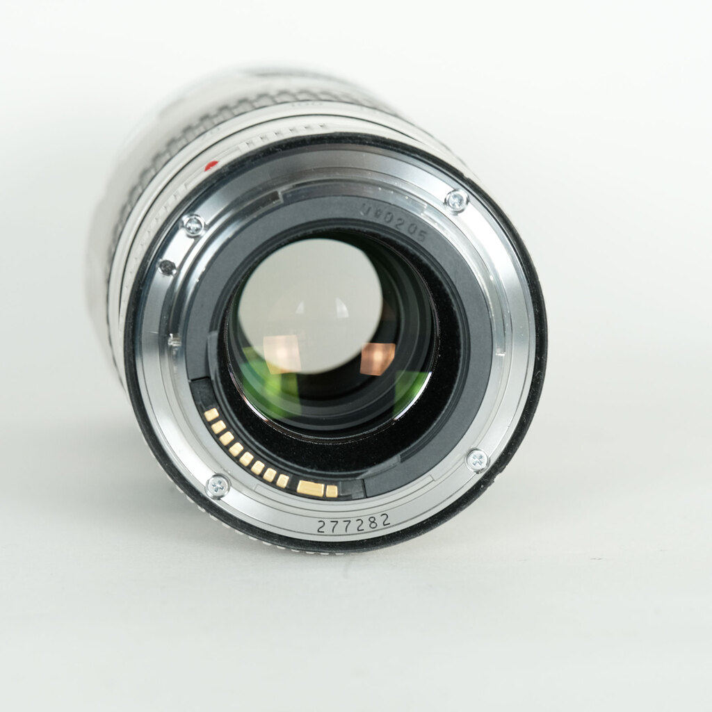 Canon EF 70-200mm F4 ISズームレンズ　ジャンク ジャンク品】CANON RF70-200mm f4 L is usm