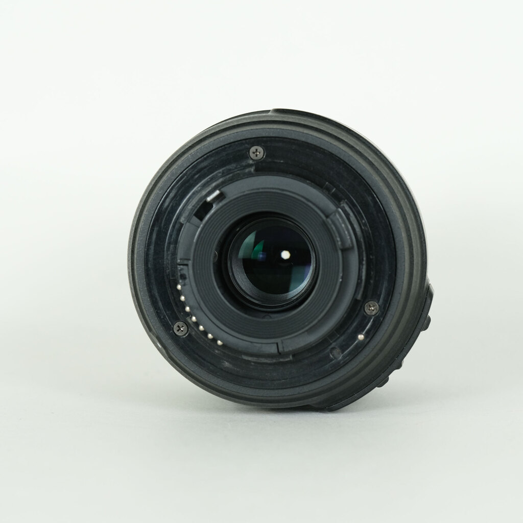 Nikon AF-S DX NIKKOR 18-55mm F3.5-5.6 G VR