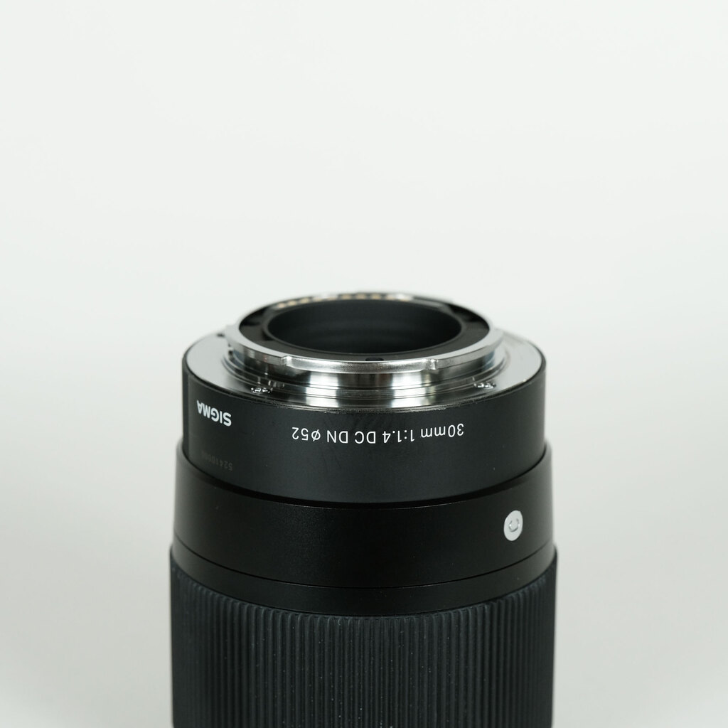 SIGMA 30mm F1.4 DC DN｜Contemporary [ソニーE用]