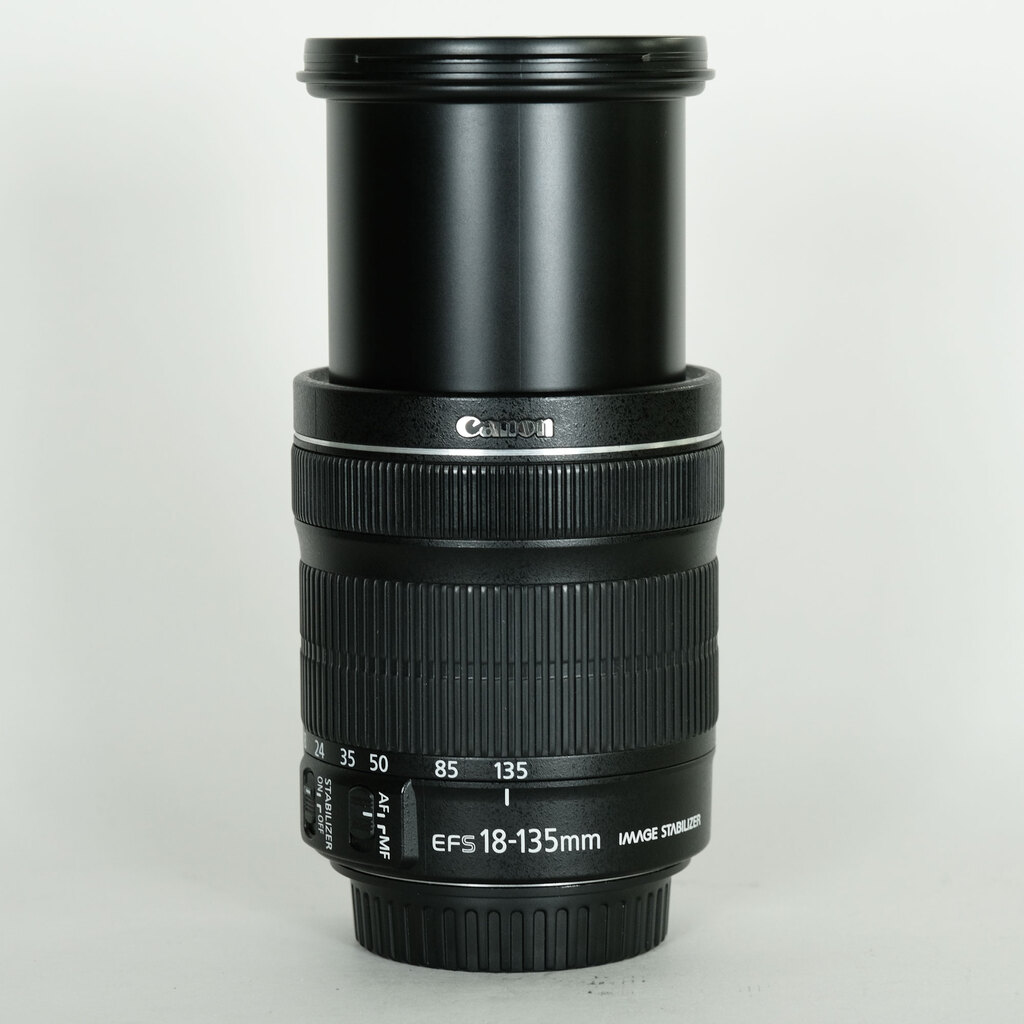 Canon EF-S18-135mm F3.5-5.6 IS STM Canon EF-S18-135mm F3.5-5.6 IS STM