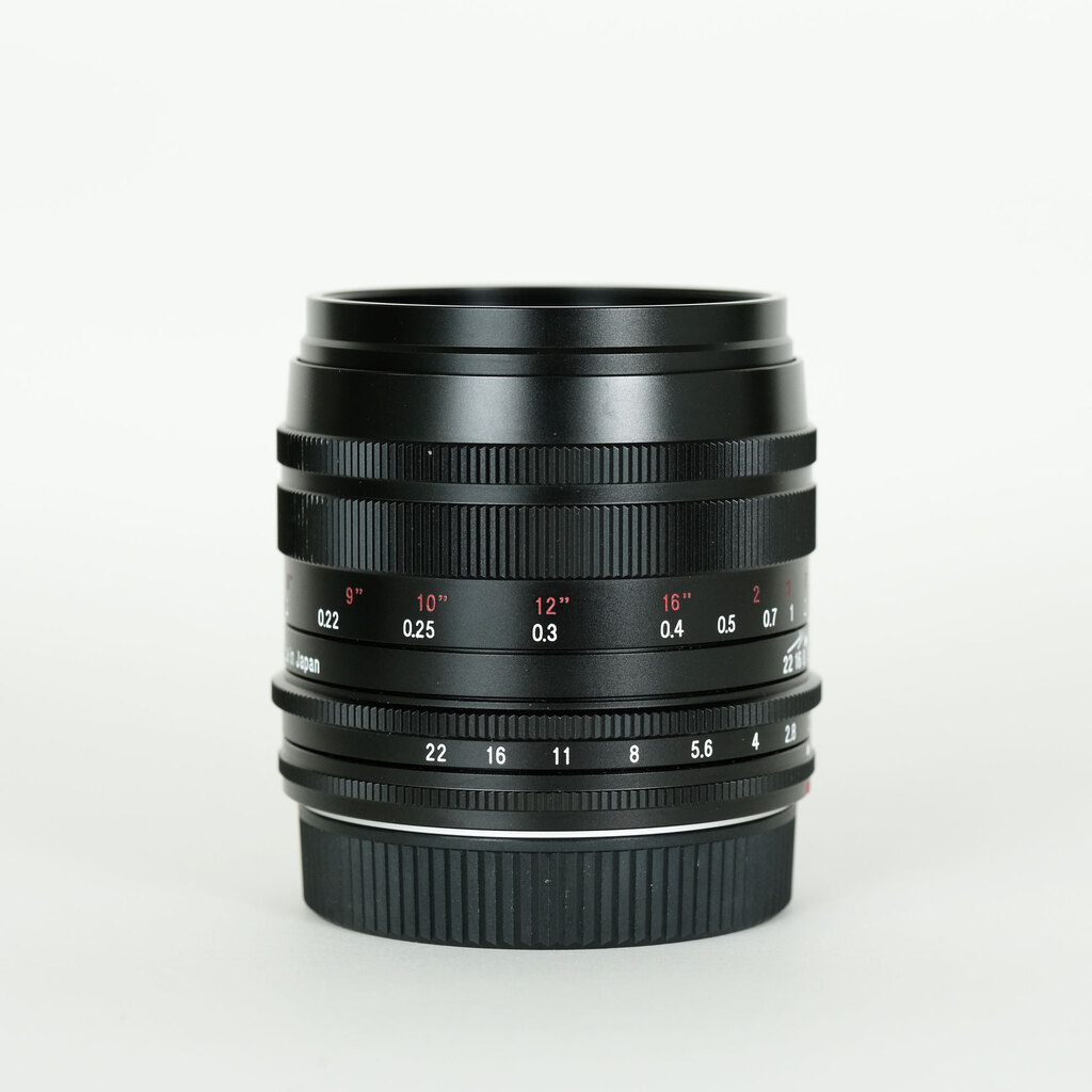 Voigtlander MACRO APO-ULTRON 35mm F2 [フジフイルムX用]の出品