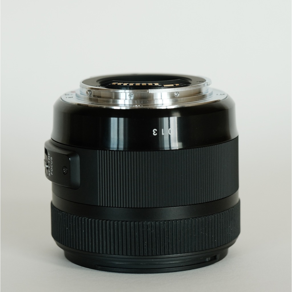 SIGMA 30mm F1.4 DC HSM | Art [キヤノン用]