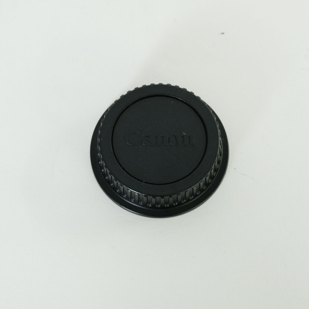 Canon EF-S18-55mm F3.5-5.6 IS STM