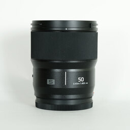 Panasonic LUMIX S 50mm F1.8 Panasonic LUMIX S 50mm F1.8