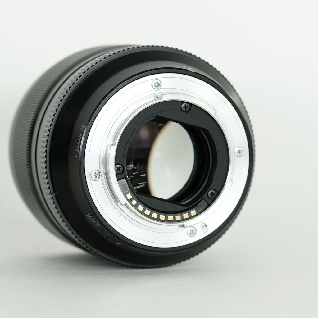 FUJIFILM XF56mmF1.2 R FUJIFILM XF56mmF1.2 R