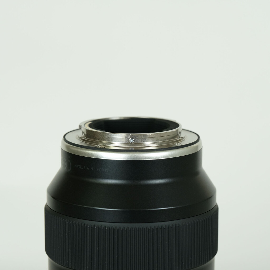 TAMRON 50-300mm F/4.5-6.3 Di III VC VXD (Model A069) [ソニーE用]