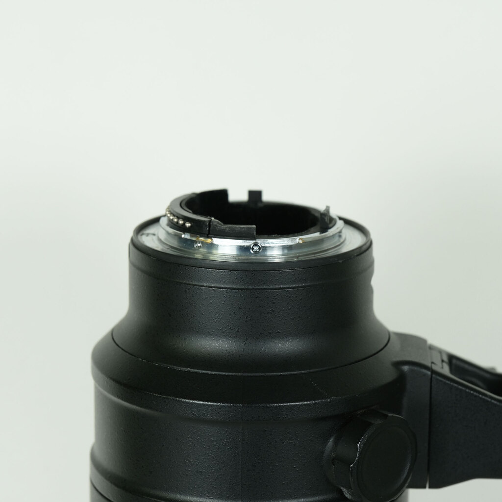 Nikon AF-S NIKKOR 70-200mm F2.8 G ED VR II Nikon AF-S NIKKOR 70-200mm F2.8 G ED VR II