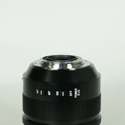 Panasonic LEICA DG NOCTICRON 42.5mm / F1.2 ASPH. / POWER O.I.S.