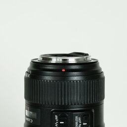 Canon EF24-105mm F4L IS II USM Canon EF24-105mm F4L IS II USM